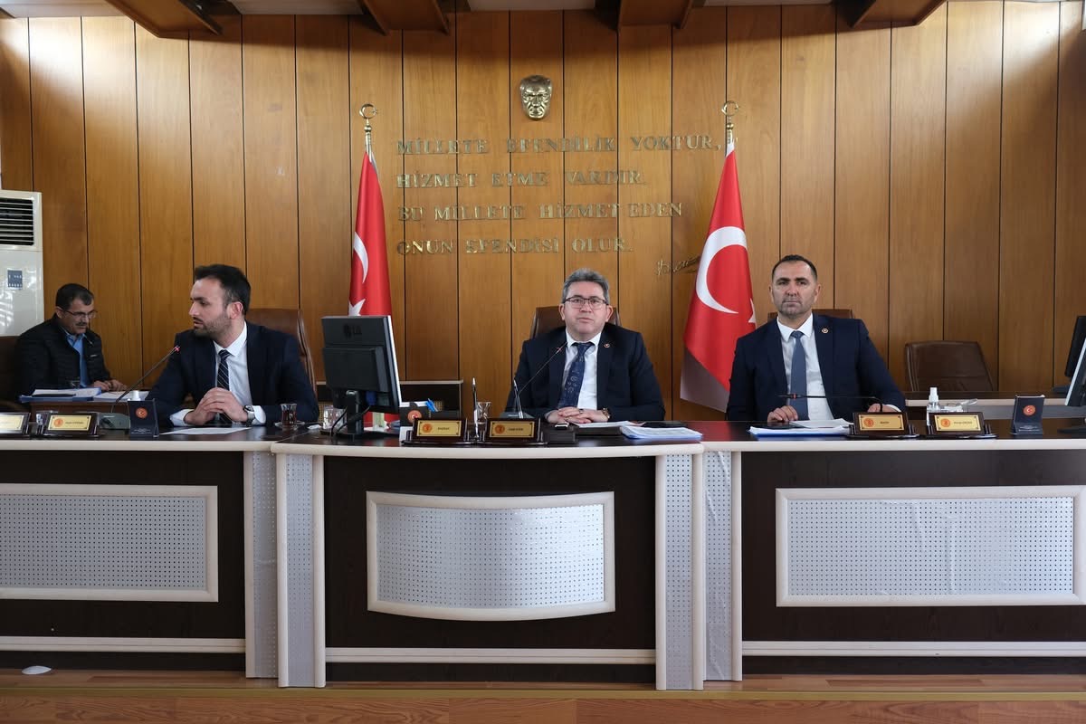Aksaray İl Genel Meclisinde sandık kuruldu: Encümen üyeleri seçildi!