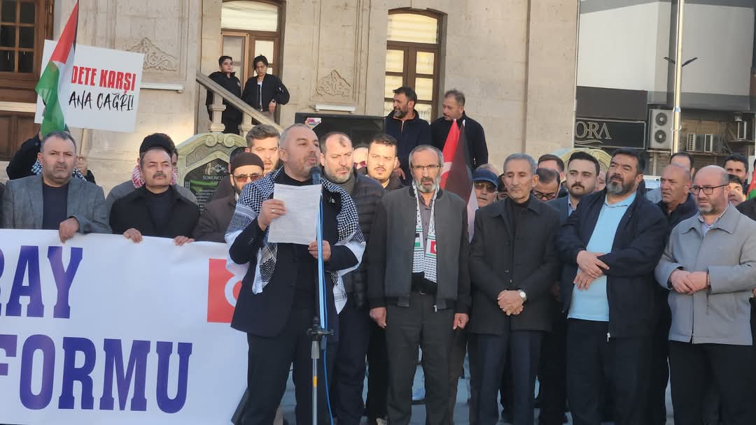 Aksaray’da yüzlerce vatandaş, İsrail’in