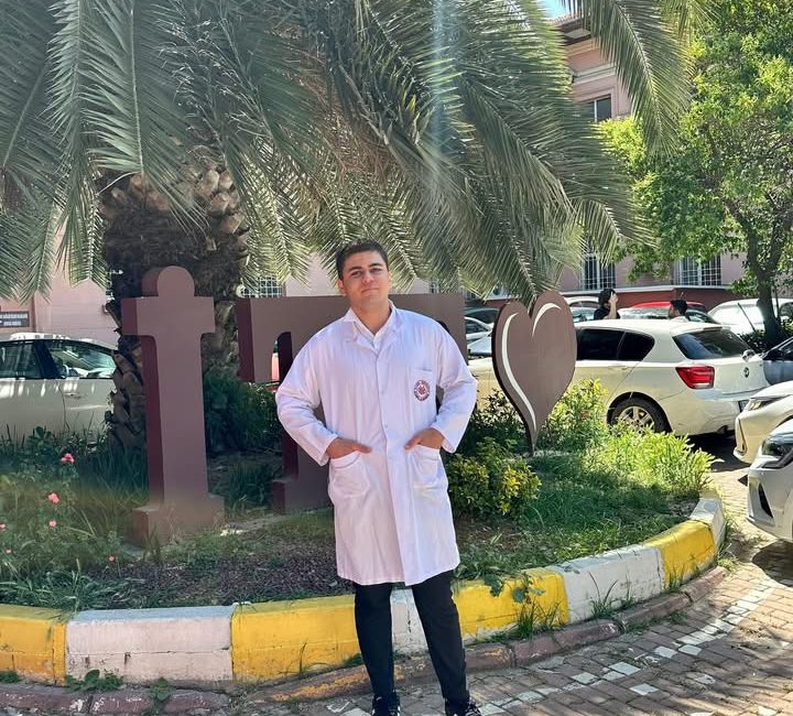 Doktor olacaktı! Musa’dan acı haber: Şehit oğlu kazada yaşamını yitirdi!