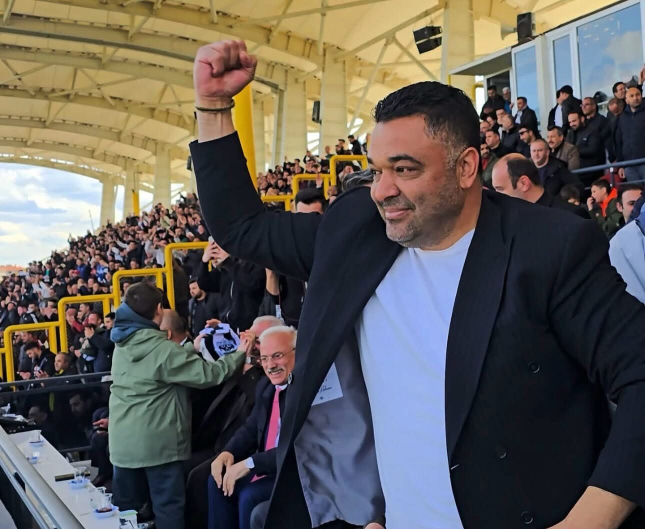 Şimdi Aksarayspor’a daha fazla destek zamanı: Şampiyonluğa son 4 maç kaldı!