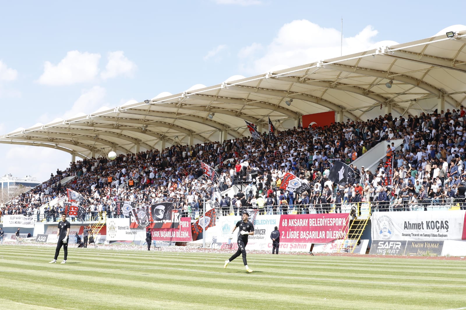 Aksarayspor’da hüsran: 90+7. dakikada liderlikten oldu!