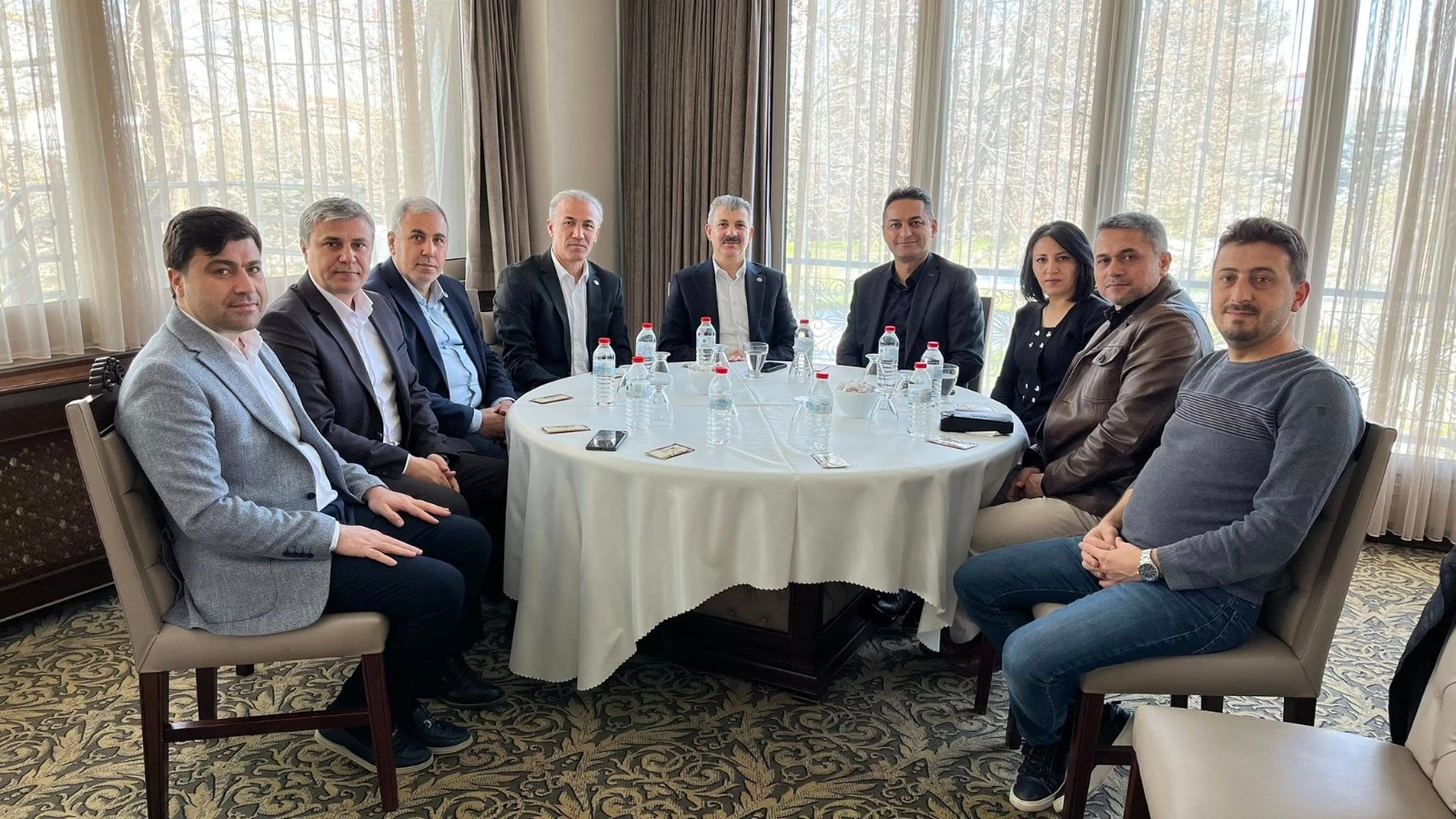 Milletvekili Altınsoy, Memur-Sen temsilcileriyle buluştu