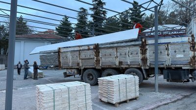 Demirci Belediyesi tarafından yürütülen mezarlık ıslah çalışmaları tamamlanma aşamasına geldi.