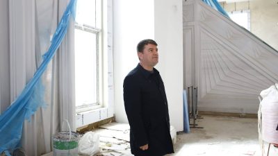 Aksaray Belediye Başkanı Dr. Evren Dinçer, şehrin tarihi ve kültürel