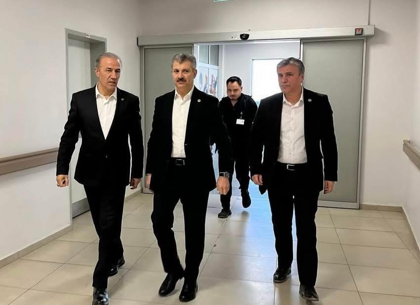 Milletvekili Altınsoy gece nöbetinde hastanede!