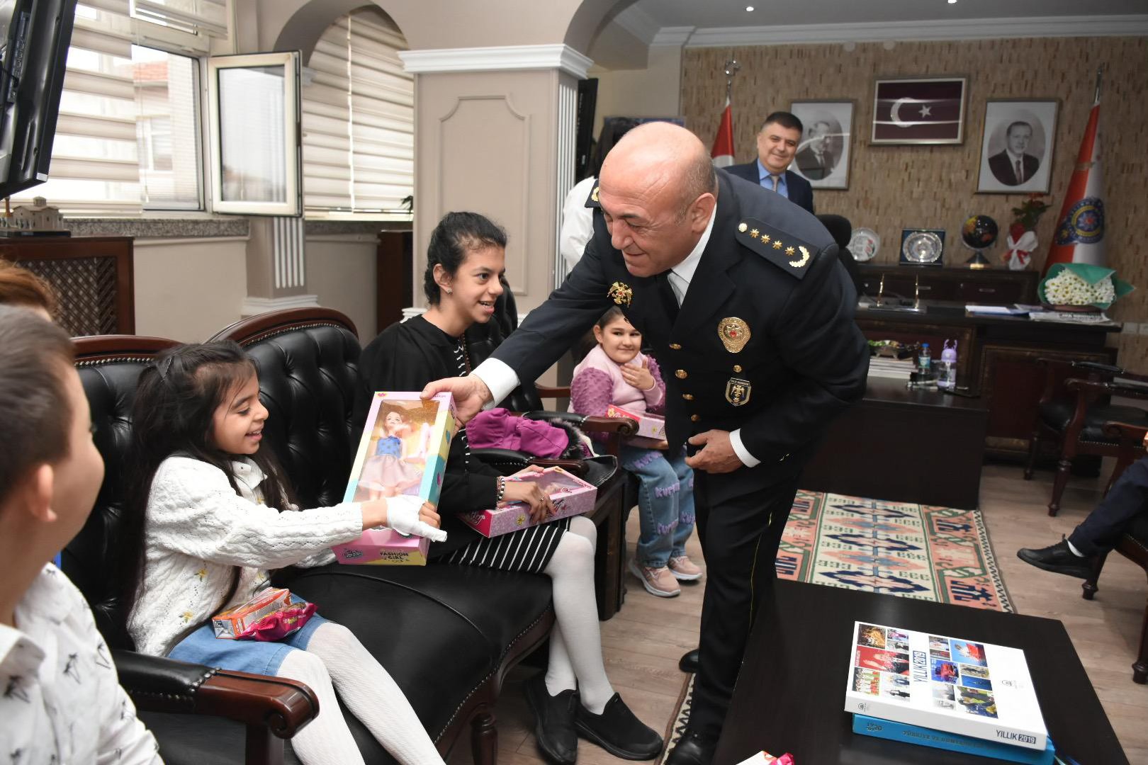 Aksaray İl Emniyet Müdürlüğü, 10 Nisan Polis Haftası kapsamında anlamlı