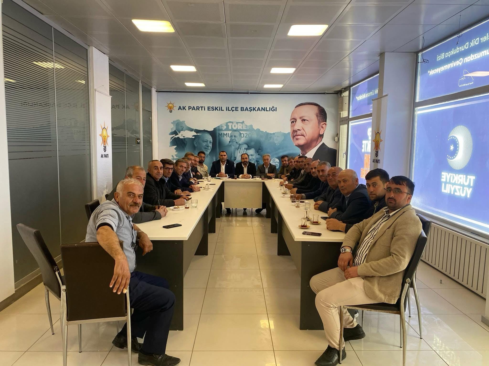Başkan Zavlak, muhtarlarla bir araya geldi
