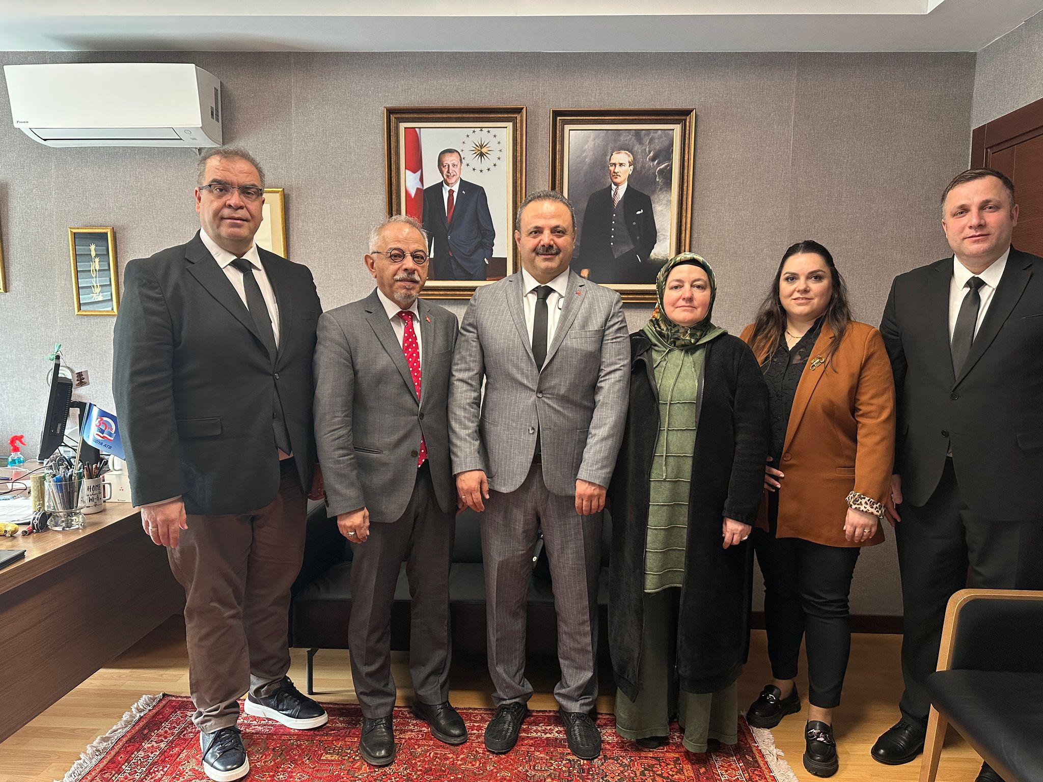 ASÜ Rektörü Arıbaş’tan Komrat Başkonsolosu Adnan Hayal’e ziyaret
