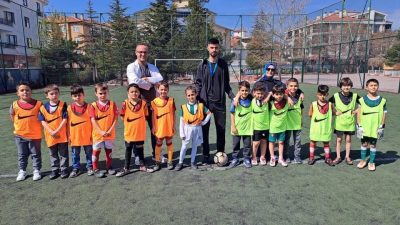 Kılıçaslan İlkokulu, öğrenciler arasında dostluk, takım ruhu ve sportif becerileri