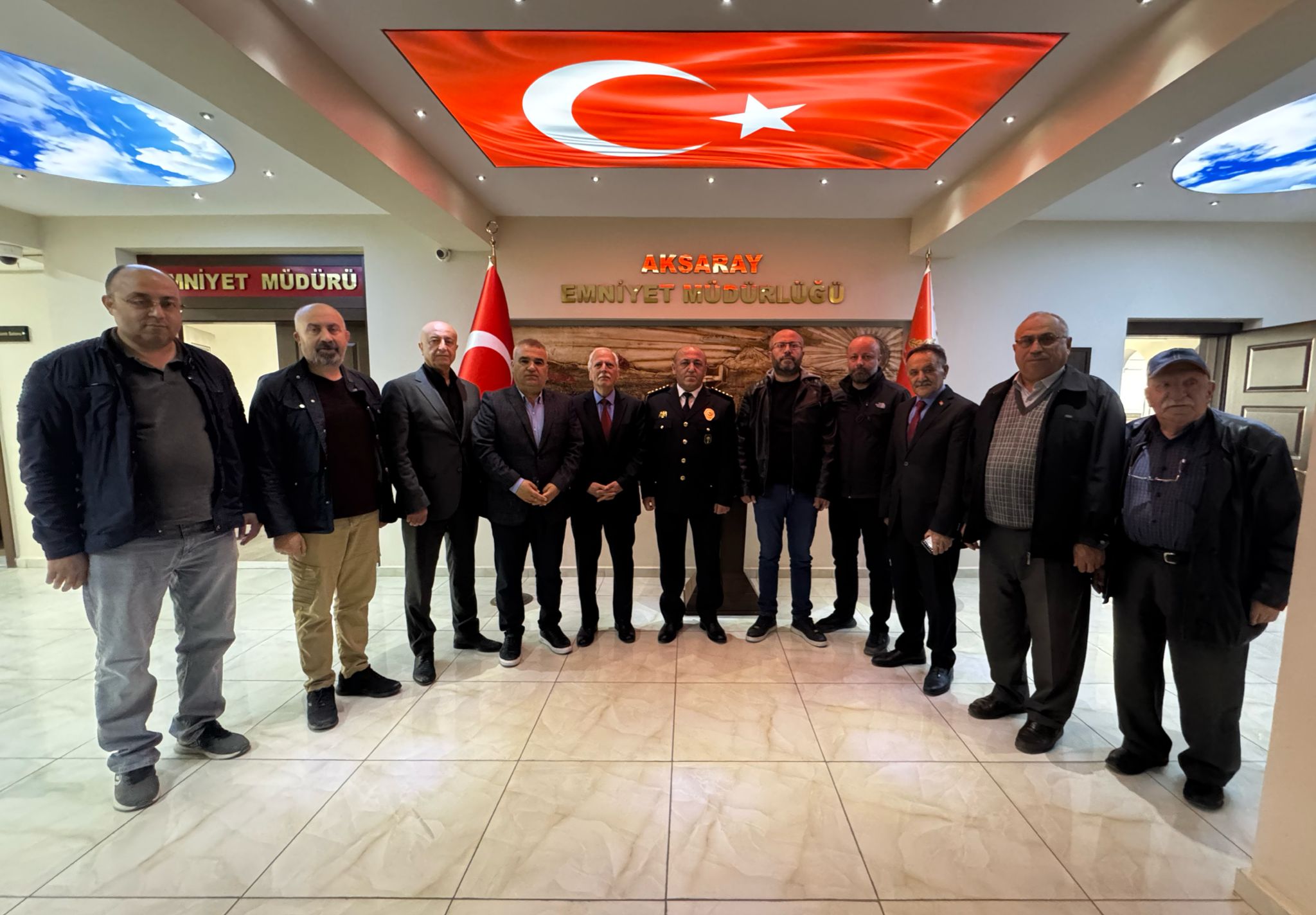 Gazeteciler Polis Haftasında Emniyet Müdürü Demir’i ziyaret etti 