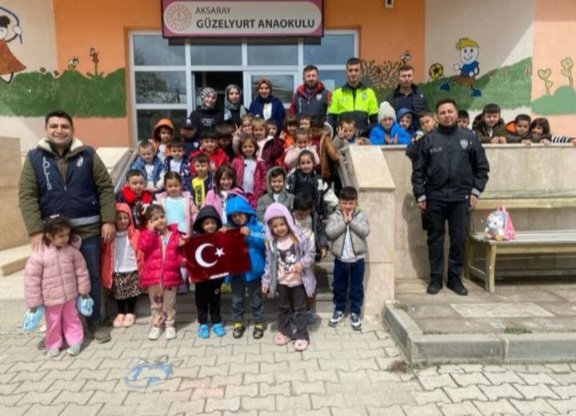 Güzelyurt’ta Polis Haftası’nda minik kalplere dokunan ziyaret