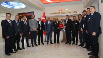 Türk Polis Teşkilatının 180. kuruluş yıldönümü dolayısıyla Aksaray'daki kurum müdürleri,