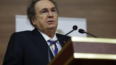 Aksaray Üniversitesi, önemli bir bilim insanını ağırladı. Prof. Dr. İbrahim