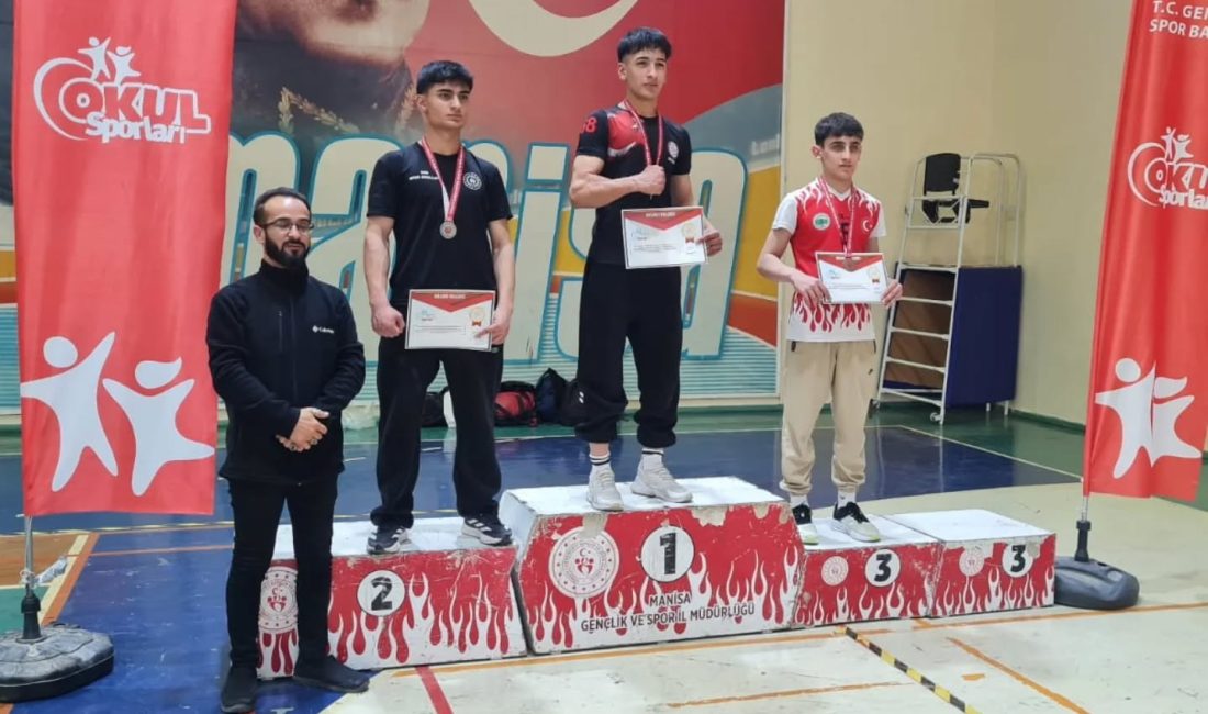 Manisa’da düzenlenen Okul Sporları