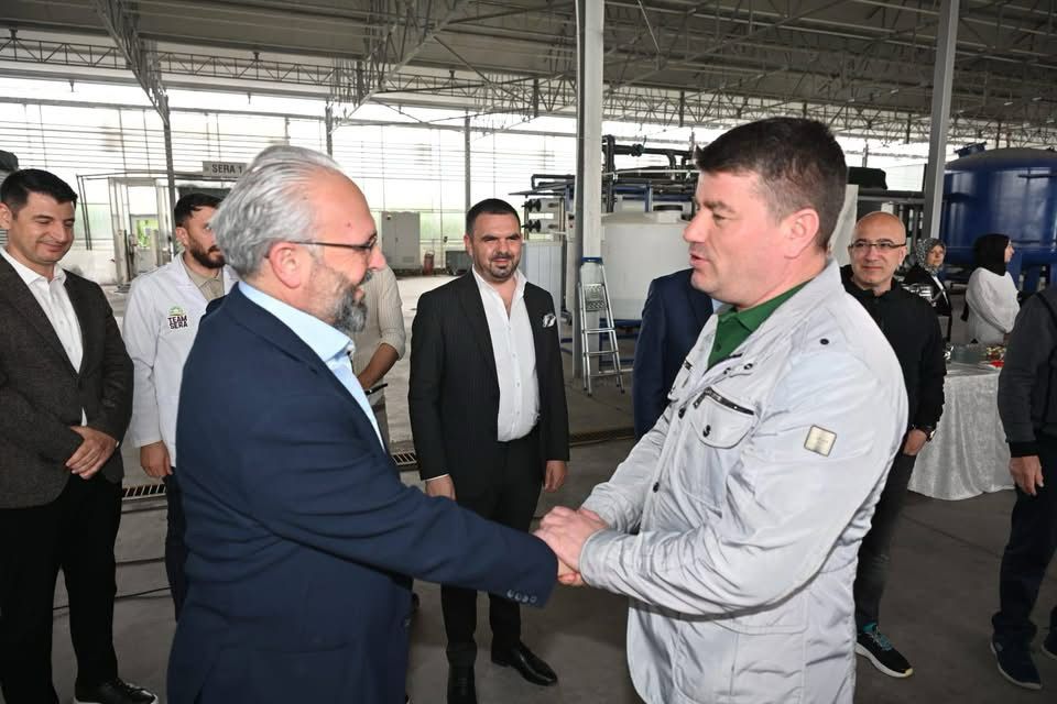 Aksaray tarımda yeni bir sayfa açıyor: Jeotermal Sera ile ilk domatesler çıktı!