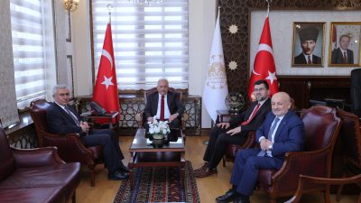 Aksaray Valisi Mehmet Ali Kumbuzoğlu, Diyanet İşleri Başkanlığı Başmüfettişi Mustafa