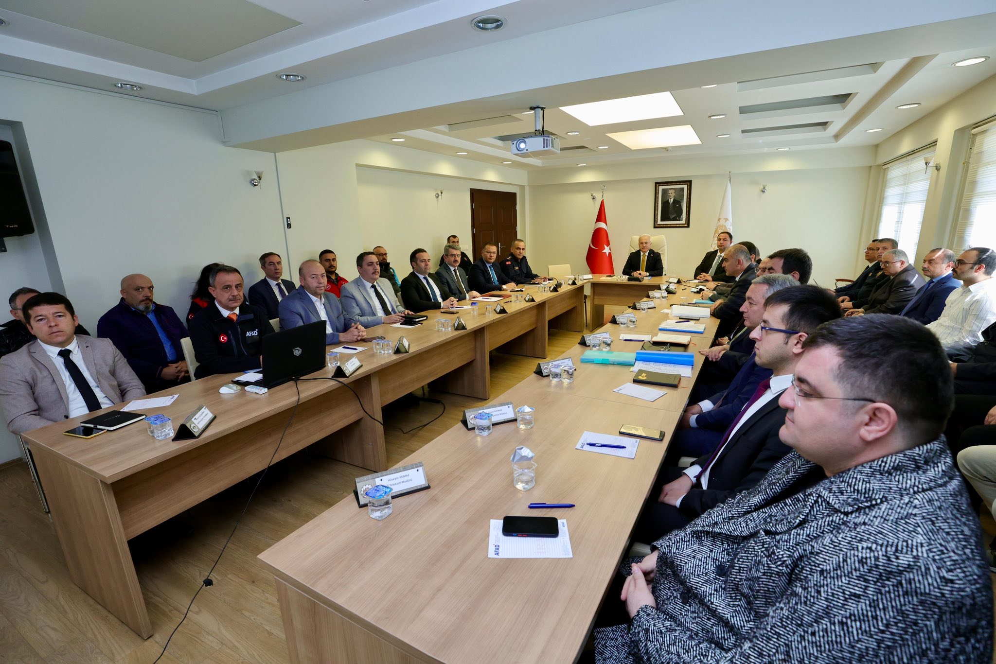 Aksaray’da olası afetlere karşı hazırlık toplantısı gerçekleştirildi