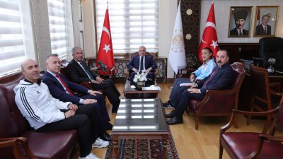Aksaraylı milli sporcu Gülistan Gönen, Yıldız Kızlar Bilek Güreşi Türkiye
