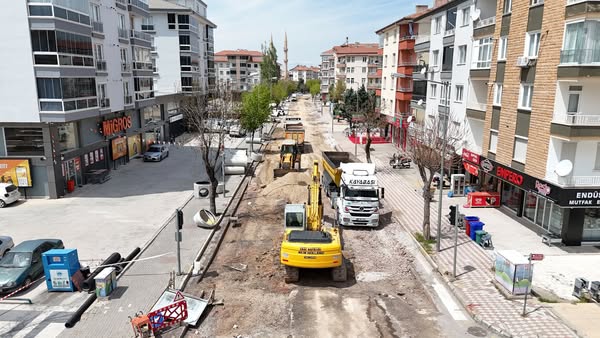 Aksaray Belediyesi, altyapı yenileme çalışmalarına devam ediyor