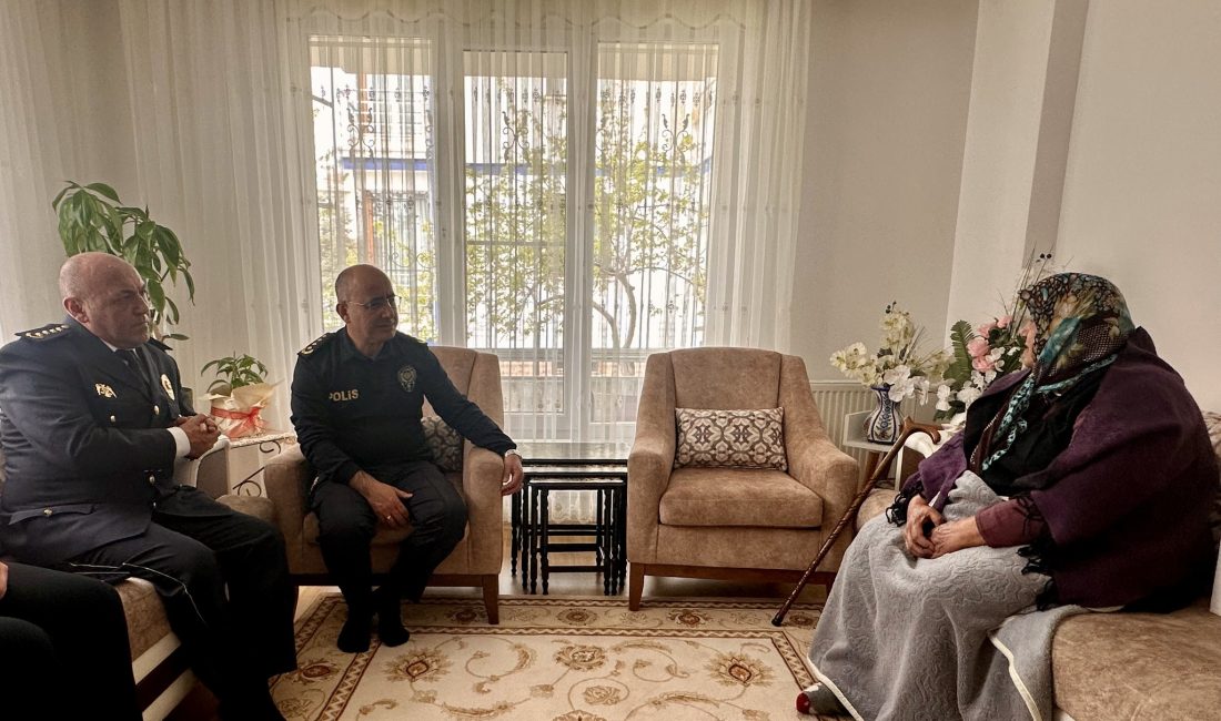 Aksaray İl Emniyet Müdürü Bekir Demir ve Şehit Önder Güzel