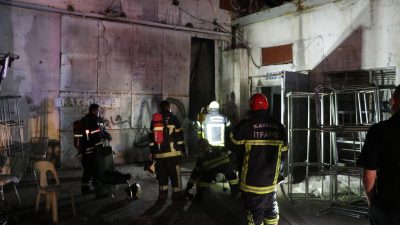 Kayseri’de mobilya üretimi yapan atölyede çıkan yangında hasar oluştu. Melikgazi