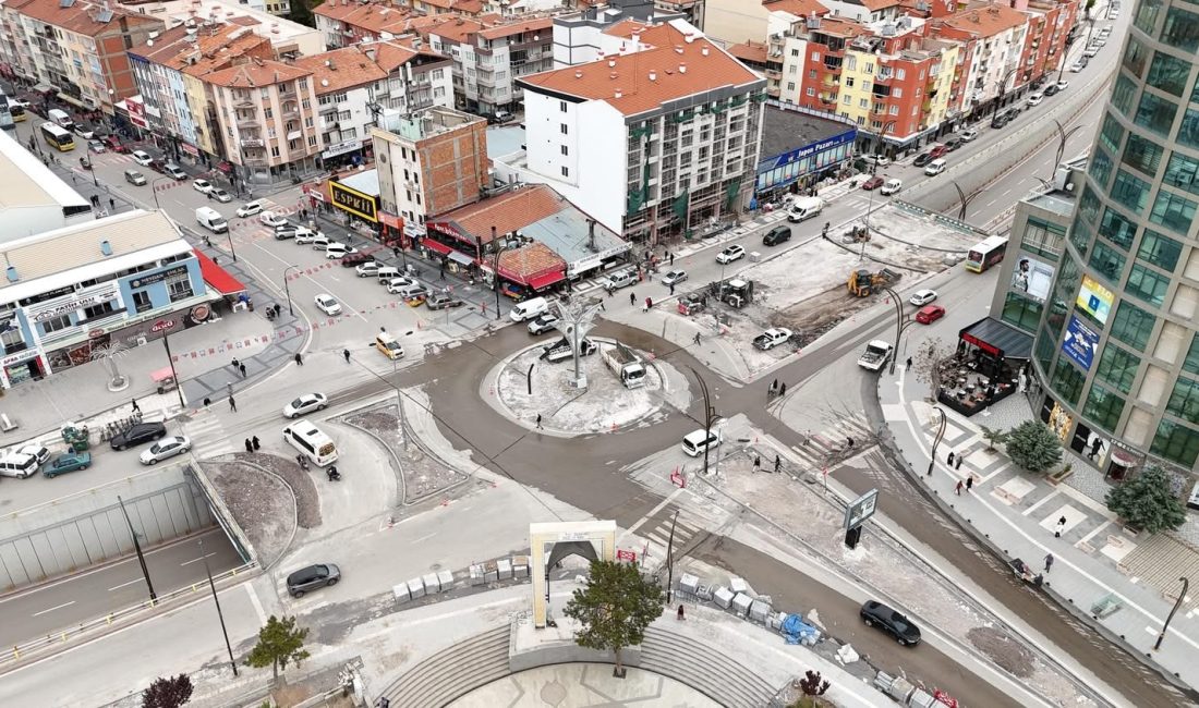 Aksaray Belediye Başkanı Dr. Evren Dinçer, şehir genelinde sürdürülen altyapı