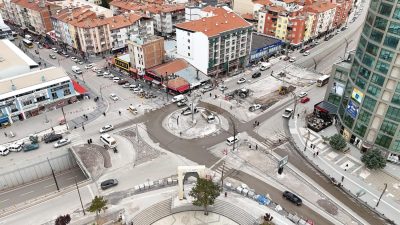 Aksaray Belediye Başkanı Dr. Evren Dinçer, şehir genelinde sürdürülen altyapı