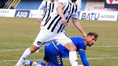 Aksarayspor formasını 35 maçta terleten, 15 gol ve 19 asistle