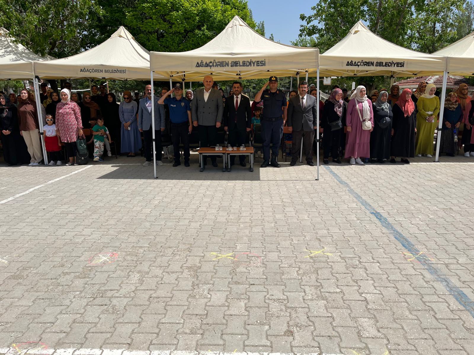 Minik öğrencilerden okuma bayramında büyük heyecan