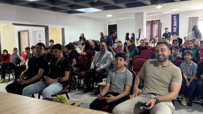 Ak İrfan Koleji’nde düzenlenen geleneksel FIFA Turnuvası’nın finalleri büyük bir