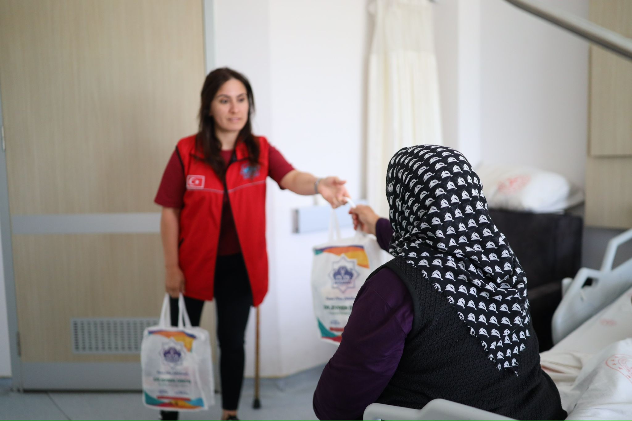 Aksaray Belediyesi’nden hastalara şefkat eli