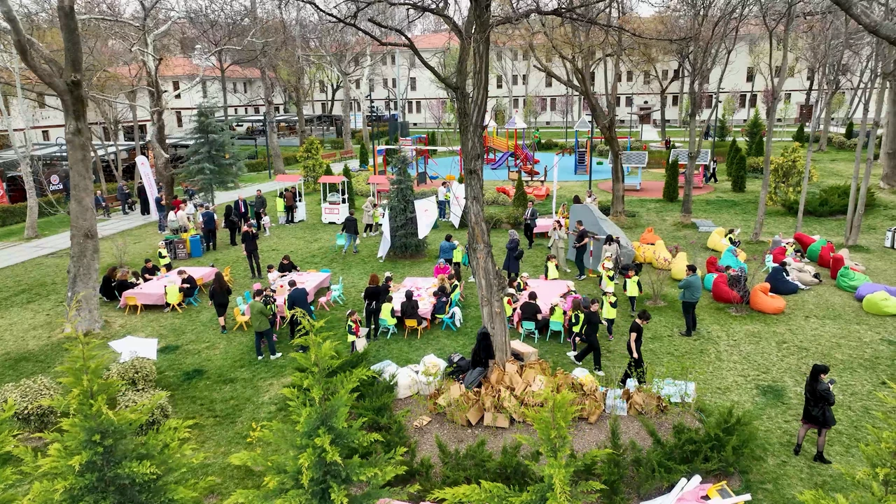 Aksaray’da “Çevrene İyi Bak; Plastik Kirliliği ile Mücadele” programı düzenlendi