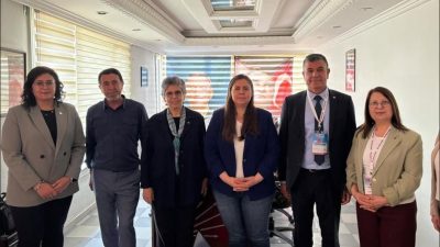 CHP Aksaray Kadın Kolları, parti okulu eğitmenlerinin katılımıyla kadın yöneticilere