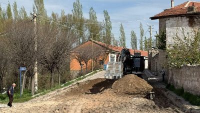 Demirci Belediyesi, uzun süredir şikâyet konusu olan Yenipazar Mahallesi Terminal