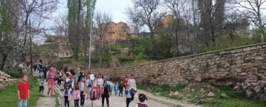 Güzelyurt Anaokulu, “Ailemle Eğitim Yolculuğum” projesi kapsamında öğrenciler, öğretmenler ve