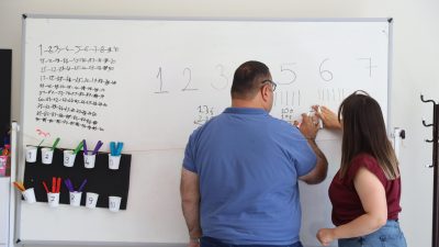 Aksaray Belediyesi, Engelsiz Yaşam Merkezi’nde düzenlediği çeşitli kurs, etkinlik ve