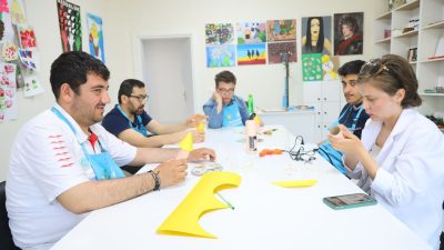 Aksaray Belediyesi Engelsiz Yaşam Merkezi, özel bireylerin hayallerine ulaşmalarını sağlamak