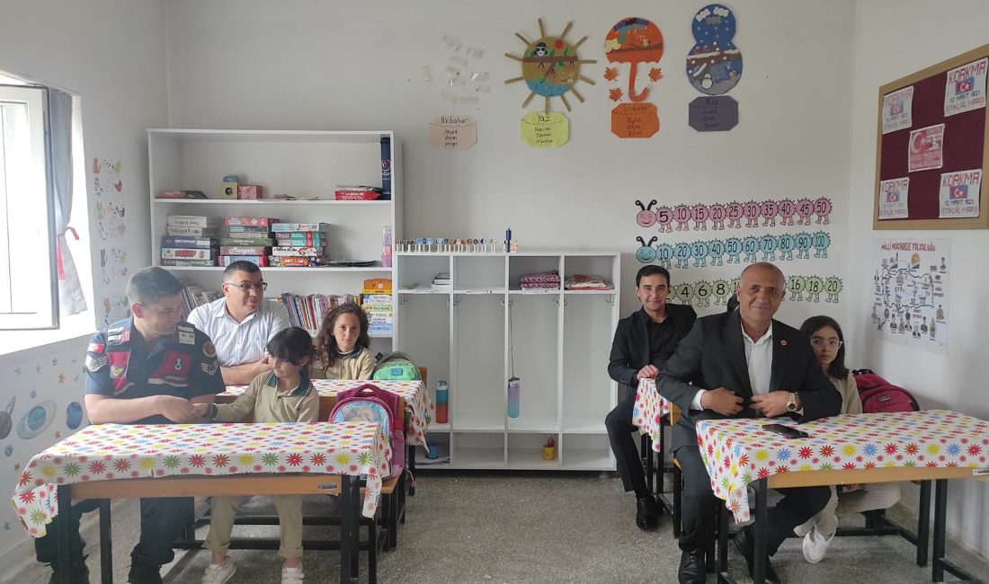 Eskil Kaymakamı Fuat Yurddaş, köy ve mahalle ziyaretleri çerçevesinde Aydınlık