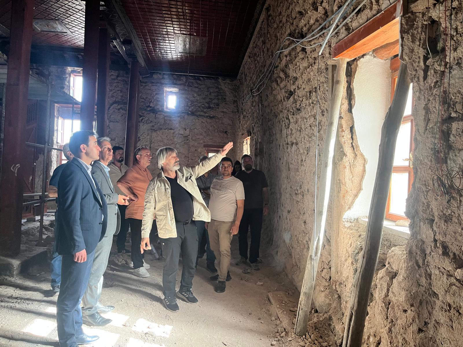 Eskil Ulu Camii’nde tadilat çalışmaları sürüyor
