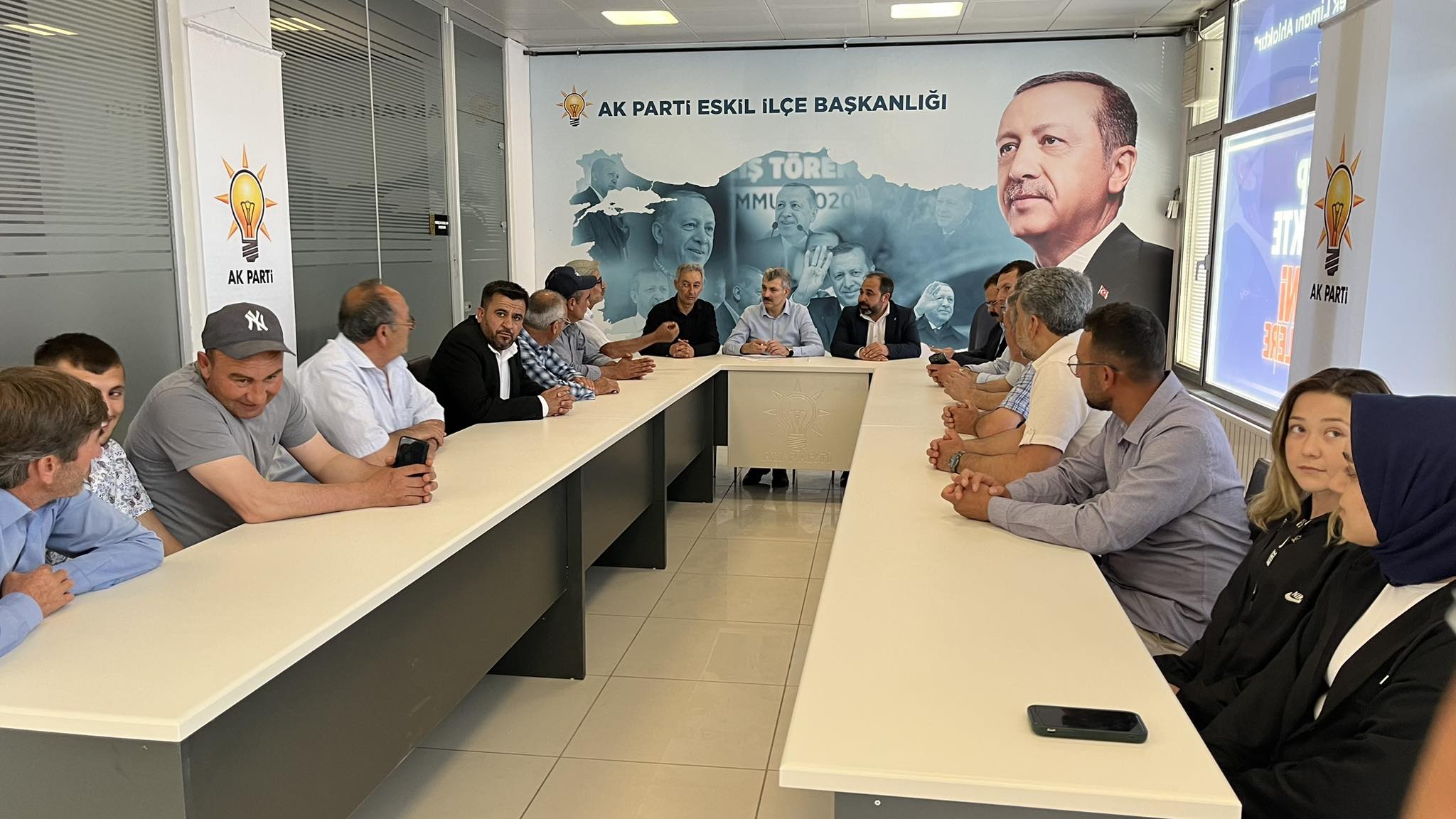 AK Parti Aksaray Milletvekili Hüseyin Altınsoy, Merkez İlçe Başkanı Muammer