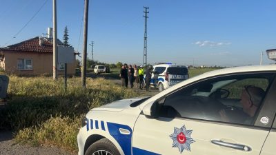 Konya’nın Akşehir ilçesinde, eve çarpan motosikletin sürücüsü yaşamını yitirdi. E.Y’nin