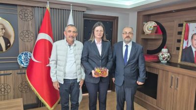 Gülağaç’ta faaliyet gösteren Narlıgöl Everest Jeotermal Seracılık işletmesinin sahibi Alper