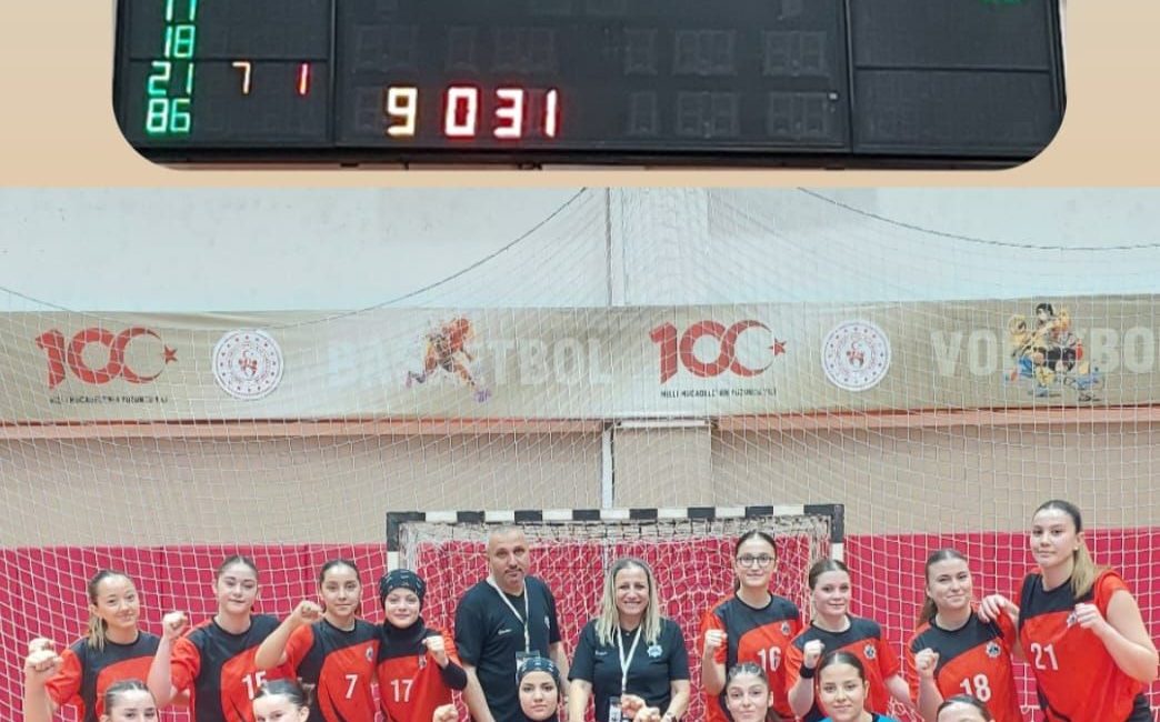 Yıldız Kızlar Hentbol Türkiye Şampiyonası’nda mücadele eden Aksaray Belediyespor, ikinci