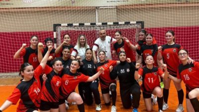 Aksaray Belediyespor Yıldız Kız Hentbol Takımı, Türkiye Şampiyonası finalinde bugün