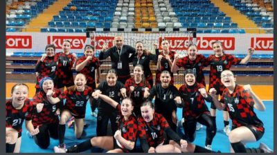 Aksaray Belediyespor hentbol küçük kız takımı, İzmir Büyükşehir Belediyesi Spor