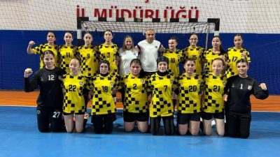 Aksaray Belediyespor Küçük Kız Hentbol Takımı, Aksaray'da düzenlenen Türkiye Şampiyonasında