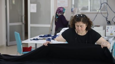 Aksaray Belediyesi'nin kadınlara yönelik hayata geçirdiği Kadın Aktivite Merkezleri, her
