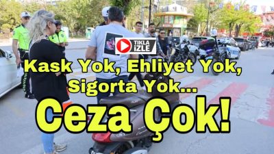 Şehir merkezinde trafik ekiplerinin yaptığı denetimde durdurulan motosikletli sürücü, adeta