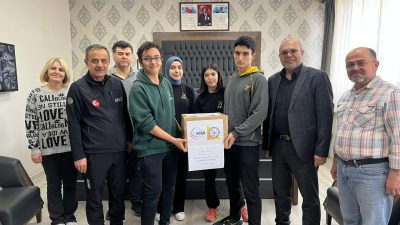 Şehit Pilot Hamza Gümüşsoy Fen Lisesi öğrencileri, “Kitabını Paylaş” projesi