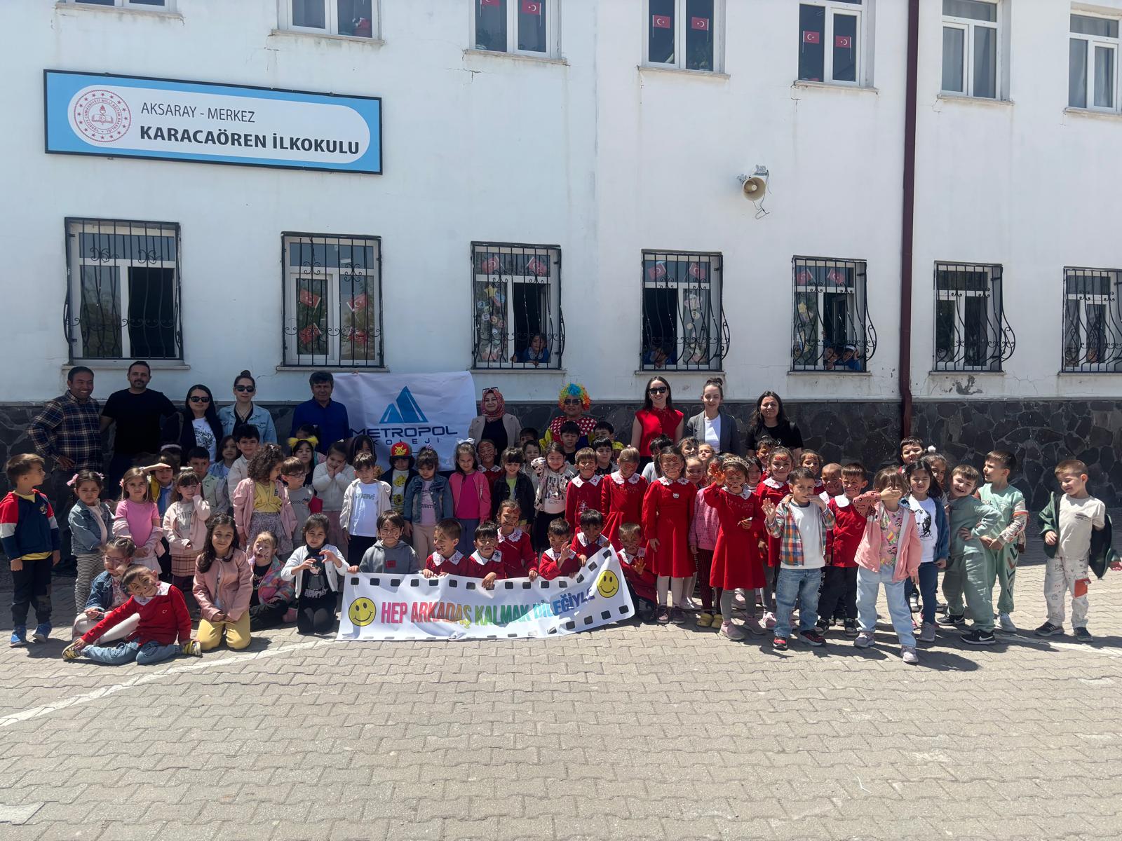 Metropol Koleji Anaokulu öğrencileri "Oyuncağım Oyuncağın Olsun Projesi" kapsamında ziyaret